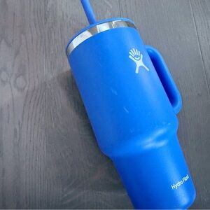 Hydro Flask 32 oz All Around Travel Tumbler Cascade
